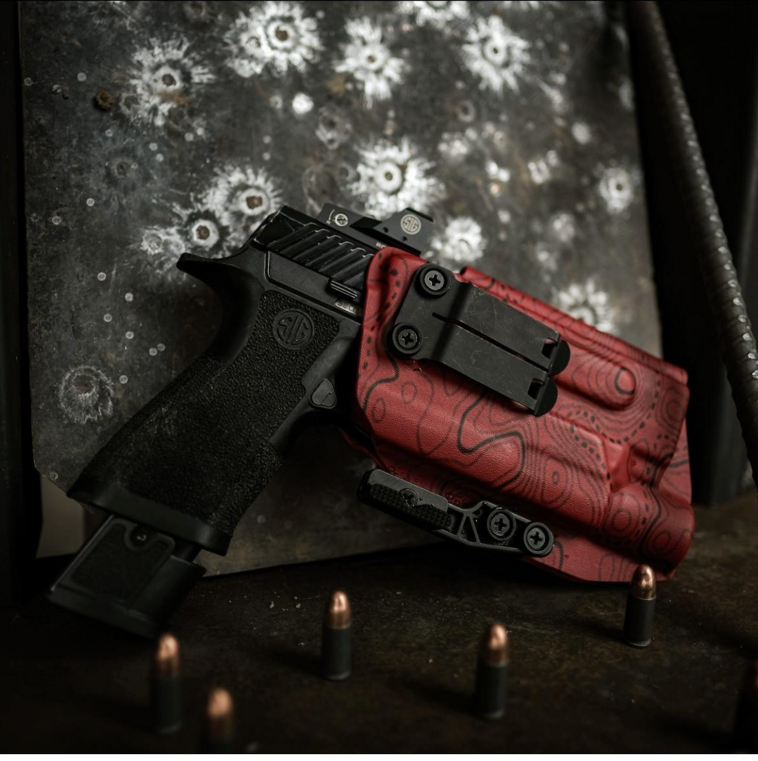 SIG Sauer Perfection: Finding Your Ideal Kydex® Holster for P320, P365, and Beyond